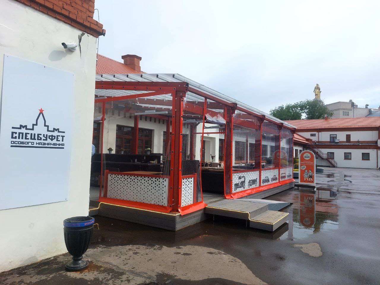 ПВХ шторы для летней террасы кафе в Ивантеевке
